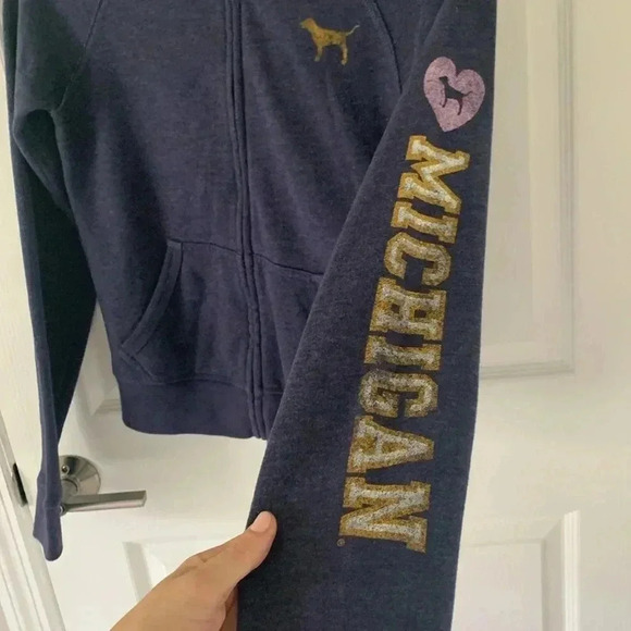 Victoria’s Secret pink navy blue Michigan Wolverines sweatsuit set size small - Picture 10 of 16